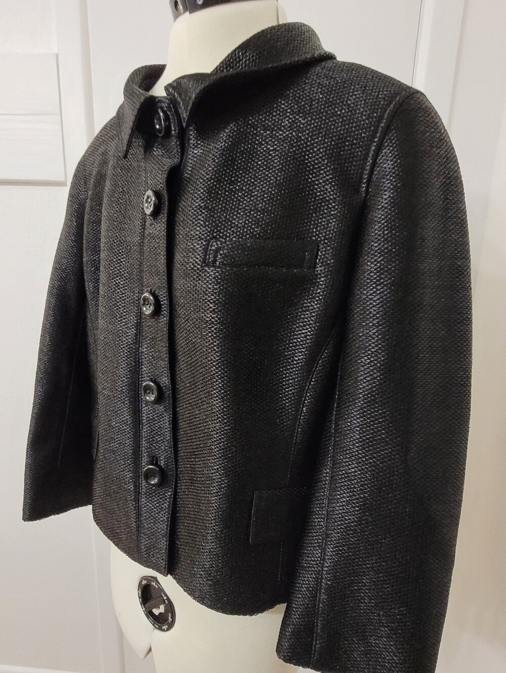 True Vintage Black Textured Woven Cropped Jacket with Structured Collar